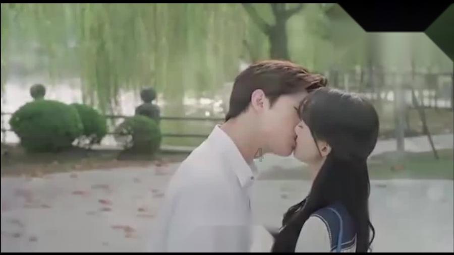 男人，如果你不想和老婆亲热，你会给他一个什么理由？是说谎，还是说实话？比如说什么话？谢谢告知！游戏画面